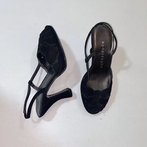 Apostrophe Black Heels Elegant and Versatile Suede Women’s Shoes Size 5M